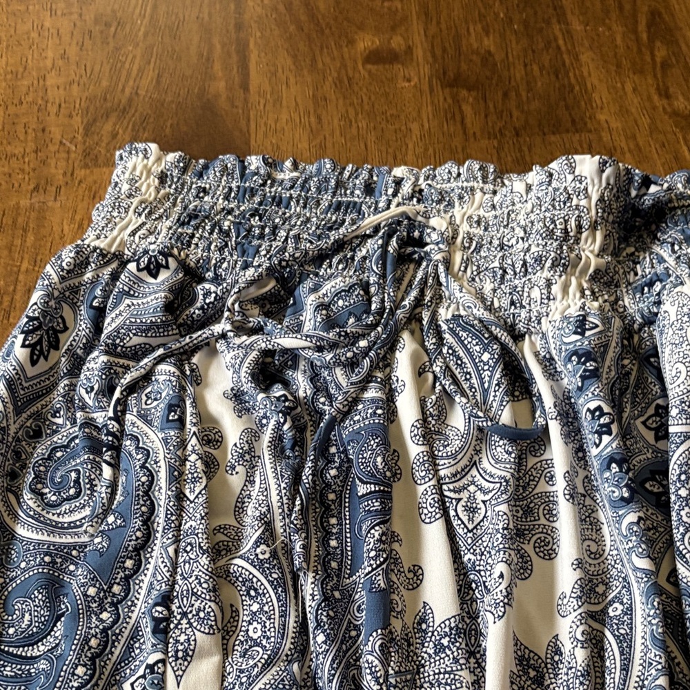 Elegant Blue Paisley Wide Split Leg Pants - Picture 3 of 6